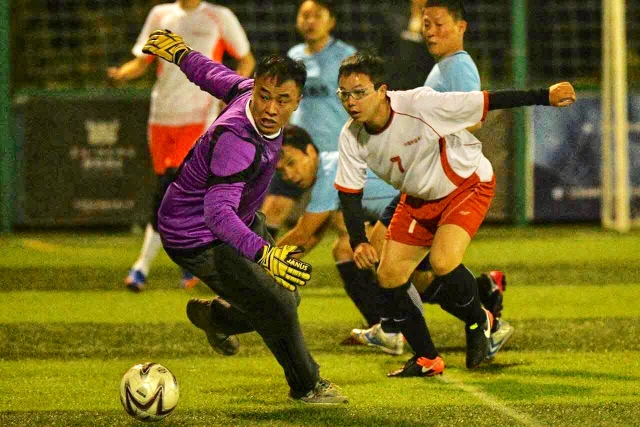 1年6260万！库里提前续约勇士 合同到期时39岁